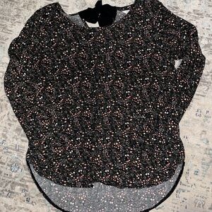 LC light weight sweater shirt back tie